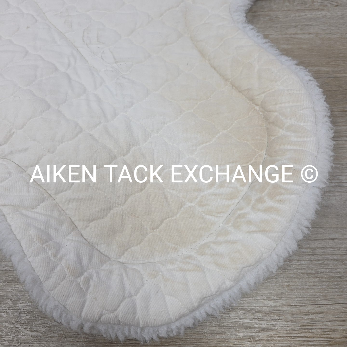 Toklat Medallion Contour Fleece Saddle Pad