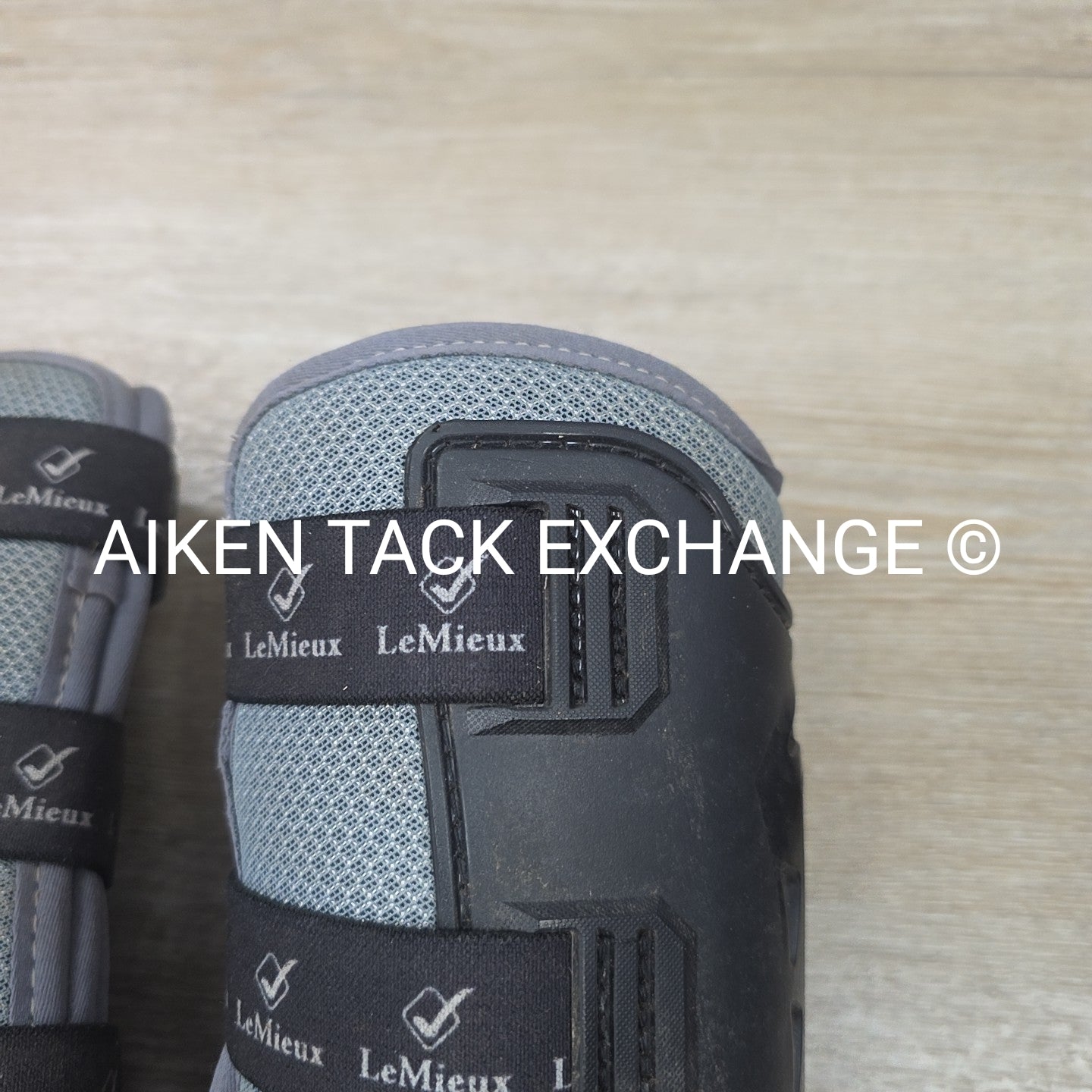 BARGAIN BUNDLE: LeMieux Open Front Tendon Boots, Medium Front & Large Hind