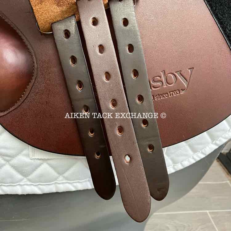 2013 Barnsby Aurora Close Contact Jump Saddle, 18" Seat, Medium Wide Tree, Foam Panels