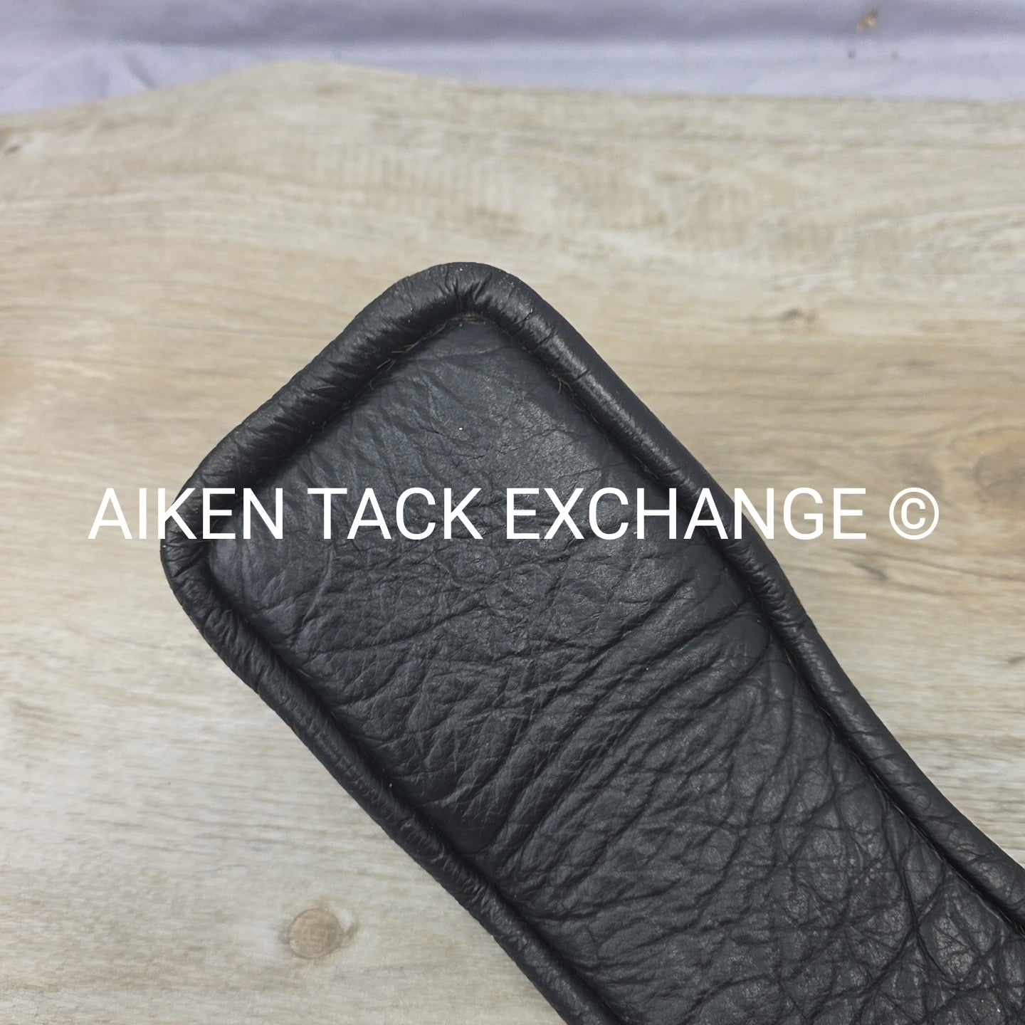 Total Saddle Fit Anatomic Shoulder Relief Girth, Black, 26"