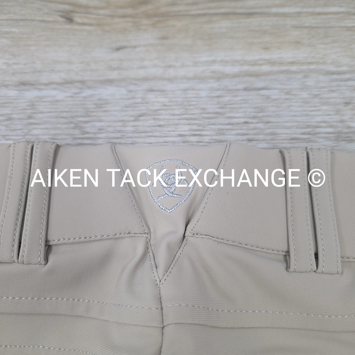 Ariat Tri Factor Silicone Grip Knee Patch Breeches, Size 22 R