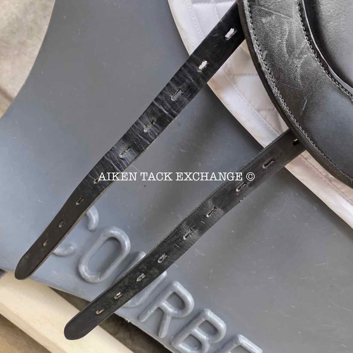 2018 Kentaur Ithaka AP Dressage Saddle, 18" Seat, Wide Tree, Wool Flocked Panels