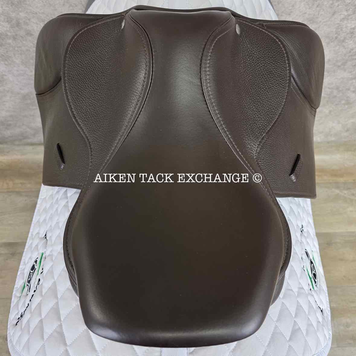2017 Custom Saddlery Monte Carlo Jr Close Contact Jump Saddle, 15" Seat, Adjustable Tree, Wool Flocked Panels