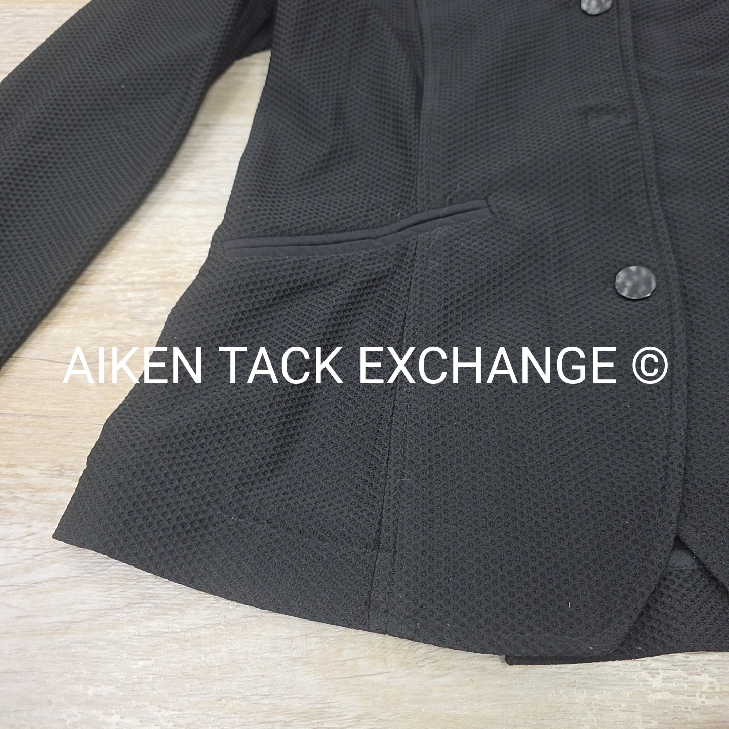 Dublin Mesh Show Coat, Women's 6 (missing 1 button)