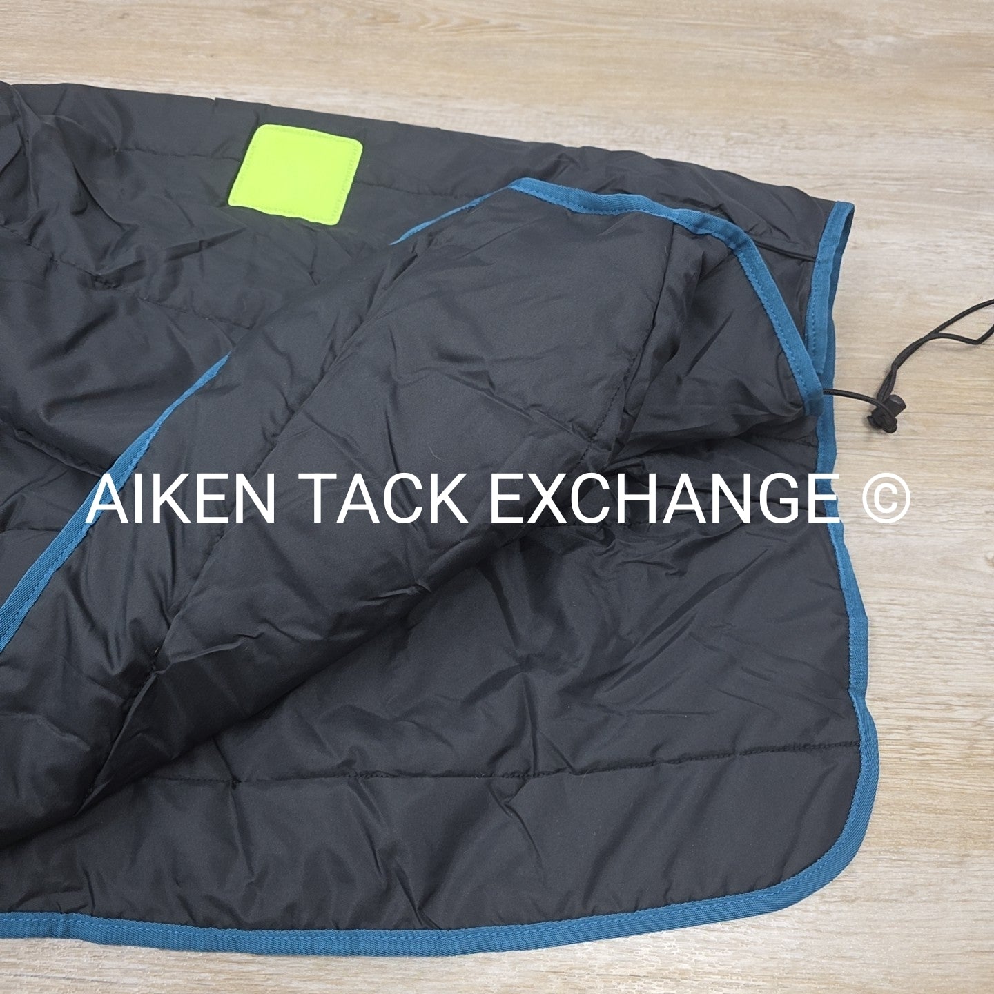 Noble Outfitters 250g Denier Blanket Liner, Size Large