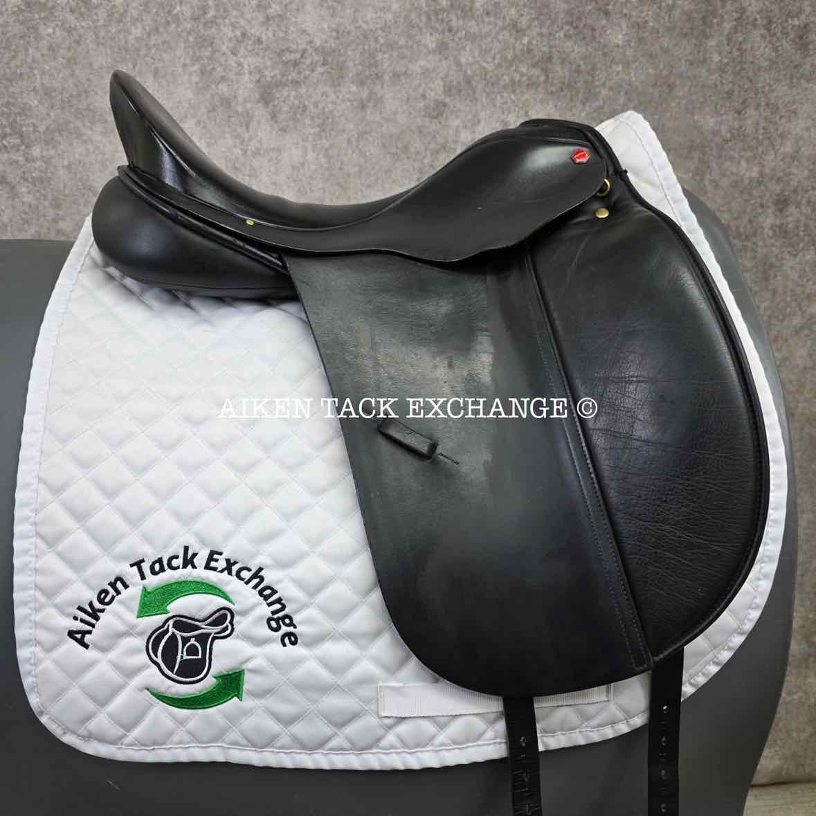Albion SLK Dressage Saddle, 18" Seat, Medium Wide Tree, Wool Flocked Panels