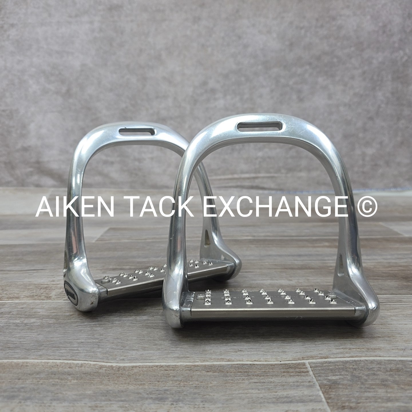 Lorenzini Original Aluminum/Titanium Stirrups 4.75"