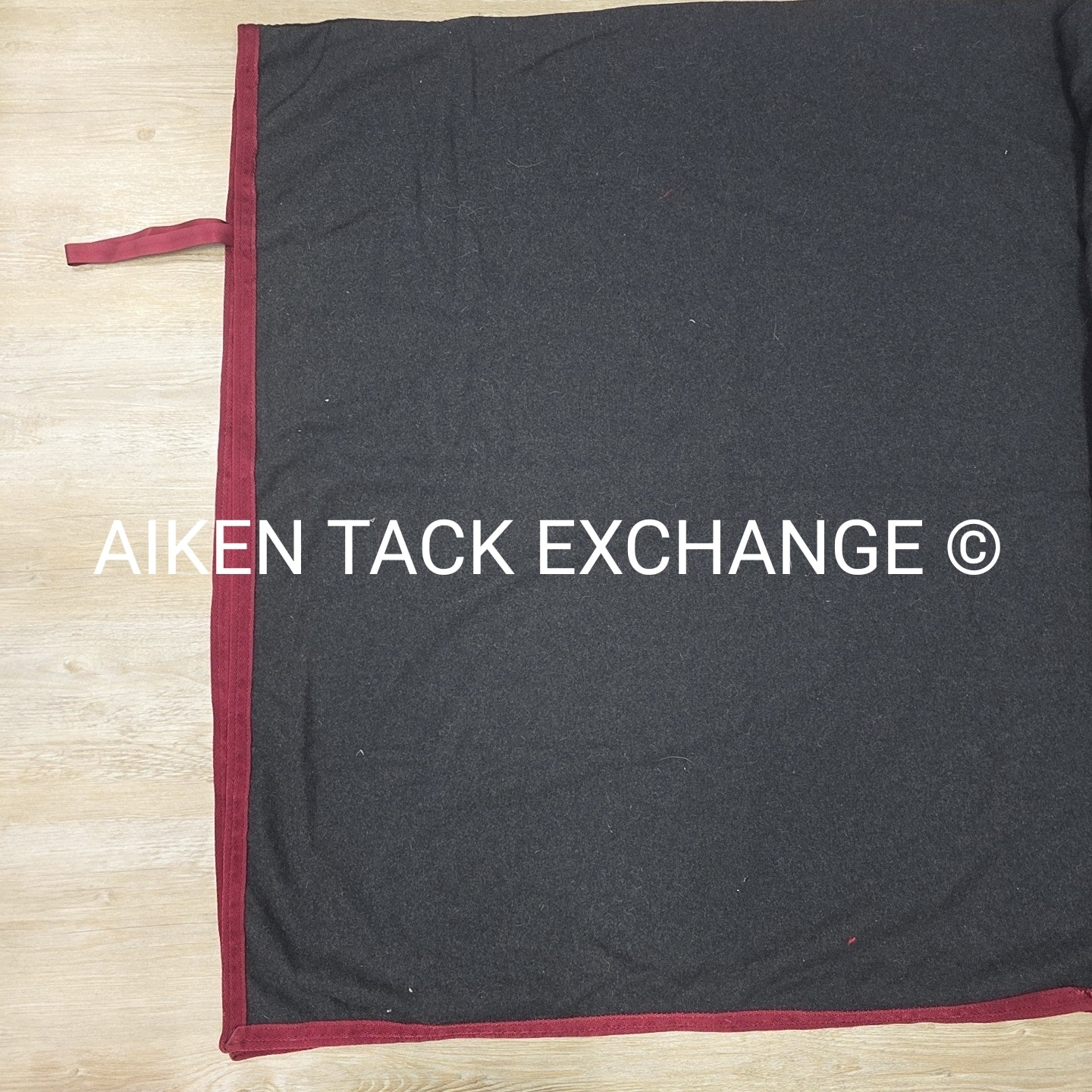 Triple Crown Wool Cooler, 90 x 96