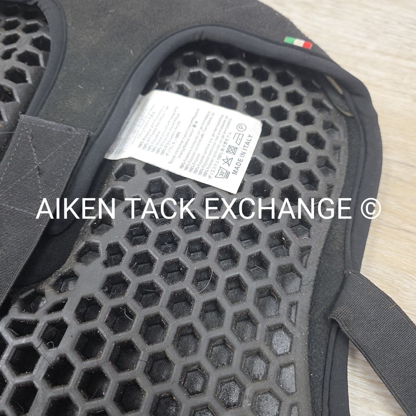 Acavallo Ortho-Coccyx Seat Saver Dressage Saddle Pad, Black