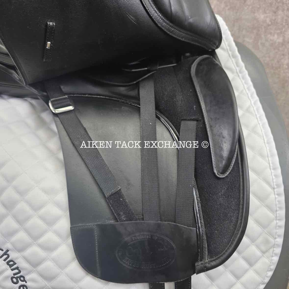 2004 Bates Caprilli Dressage Saddle, 18" Seat, Adjustable Tree - Changeable Gullet, Wool Flocked Panels
