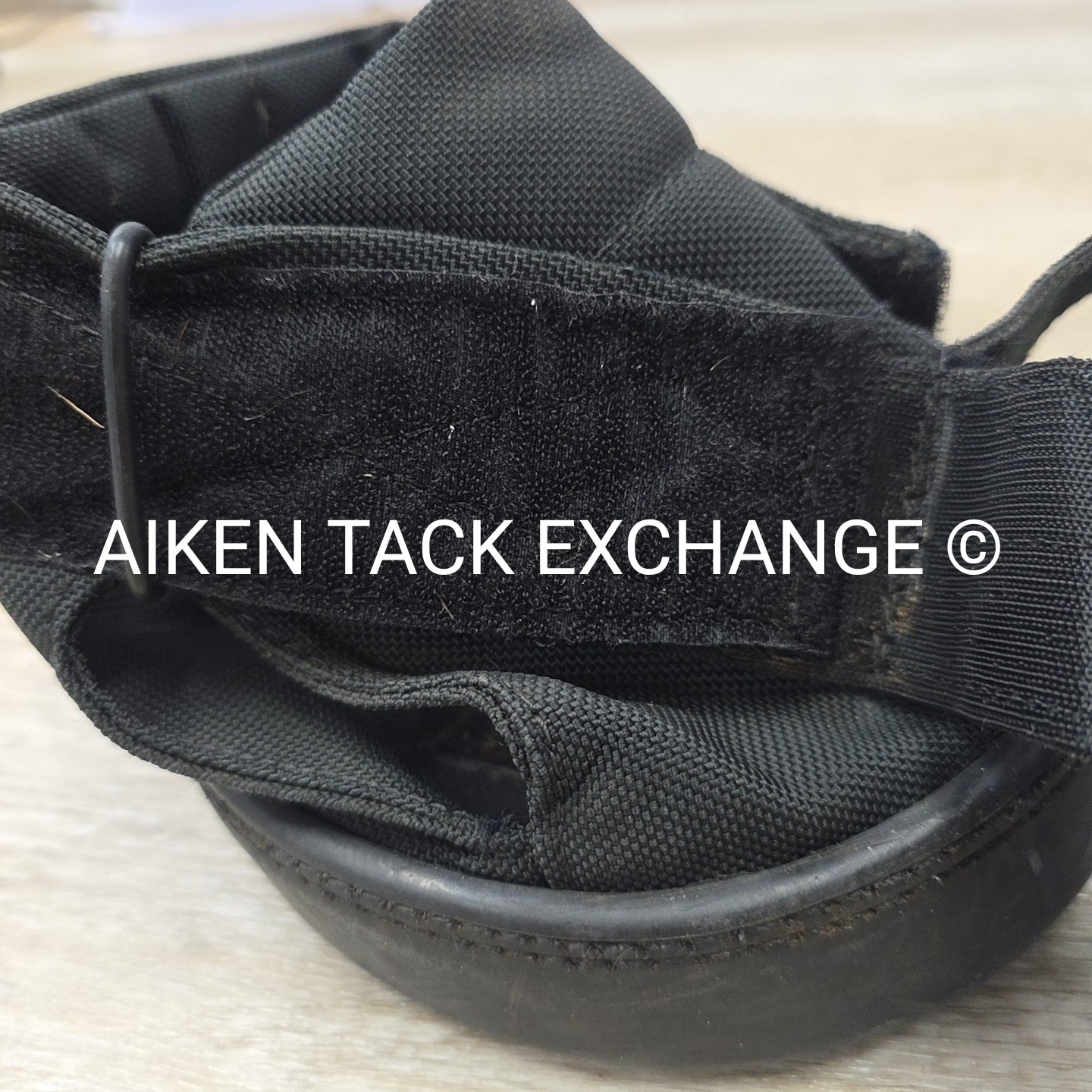 Soft-Ride Hoof Boot with 2 Inserts, Size 3 N