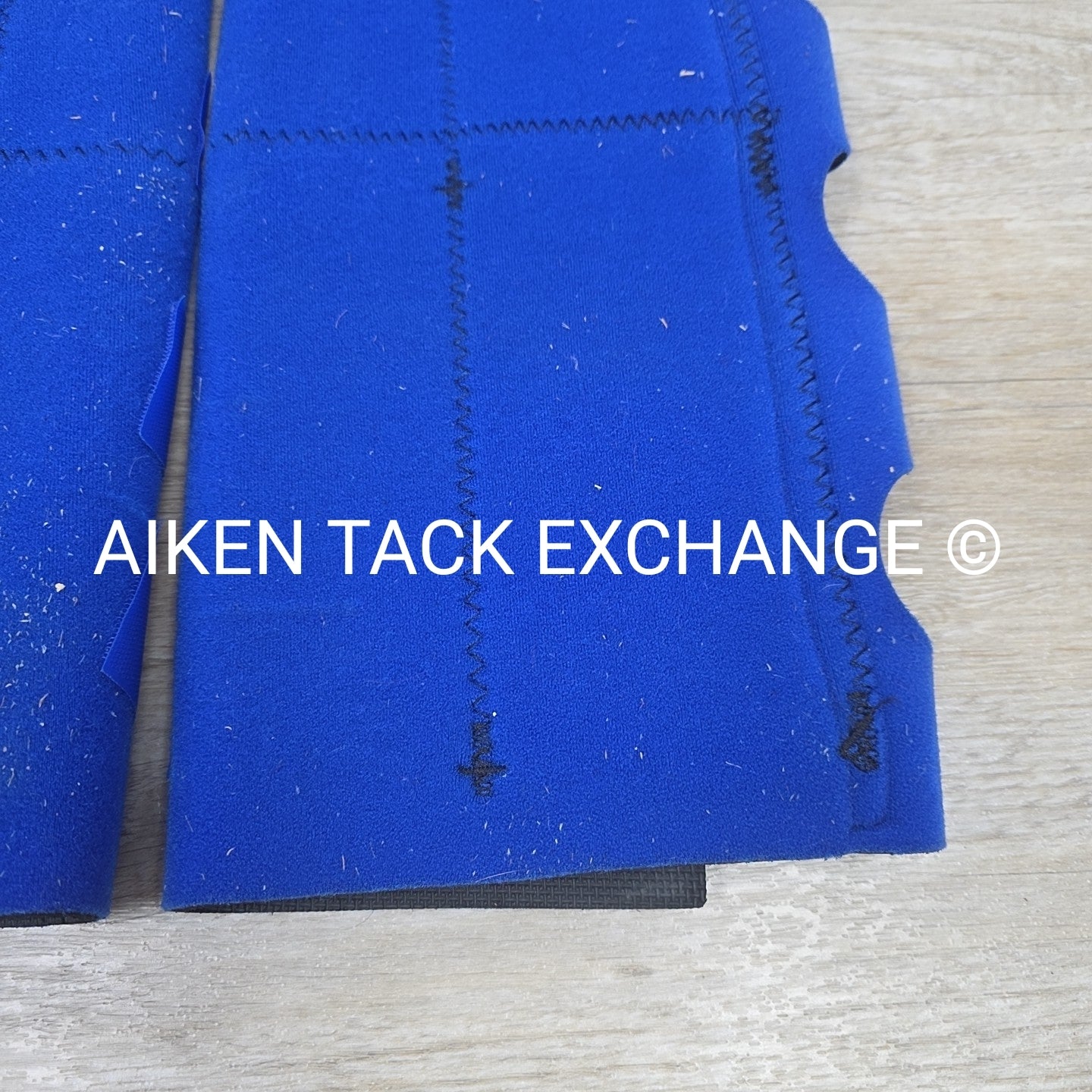 Ice Boots, 1 Pair, Size Large (No Ice Packs)