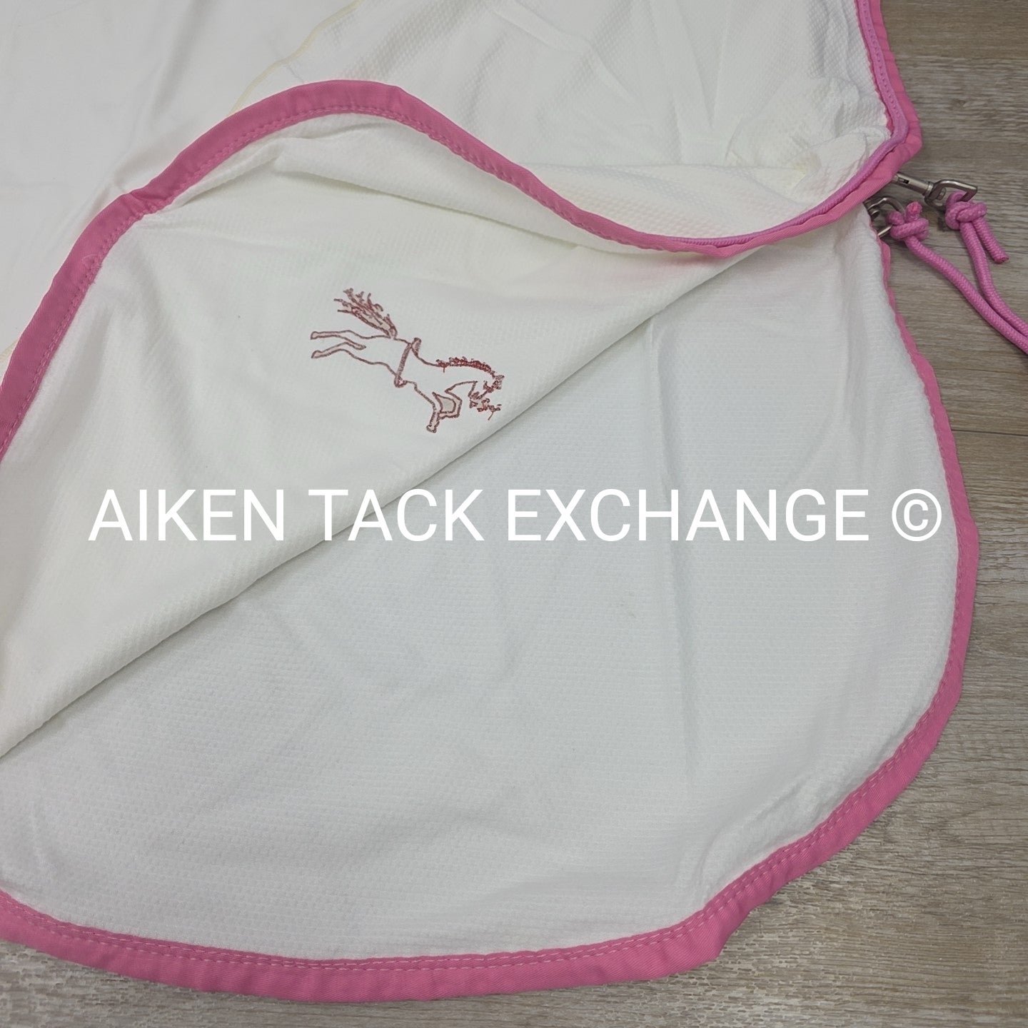 Fenwick Equestrian Pop Star Dress Sheet Sporty Cooler, 68"
