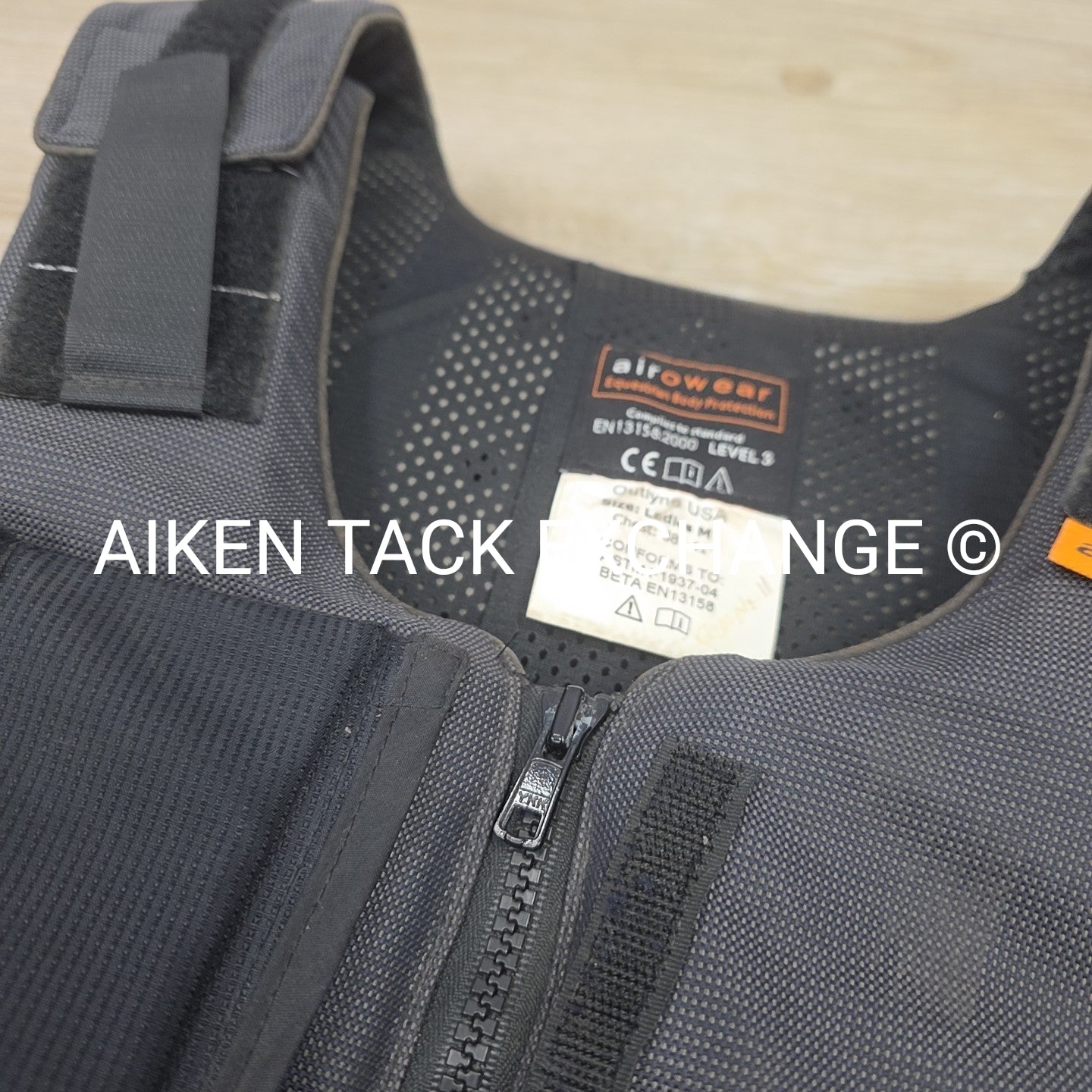Airowear Outlyne USA Body Protector XC Safety Vest, Women's Medium