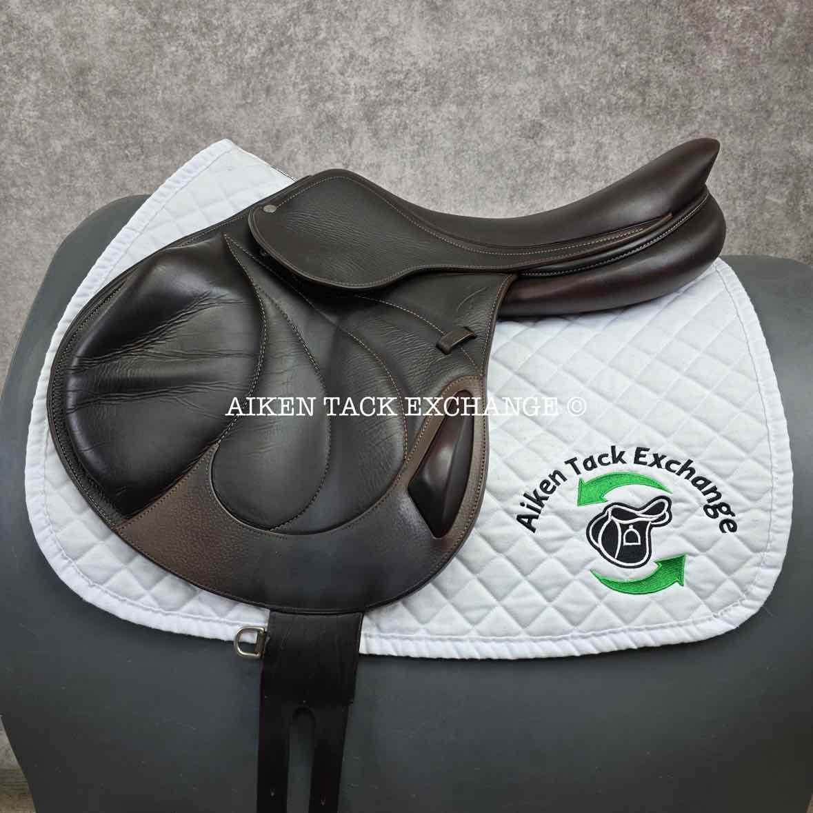 2018 Antares Evolution Monoflap Jump Saddle, 18" Seat, 2AAB Flap, M/MW Tree, Foam Panels, Full Buffalo Leather