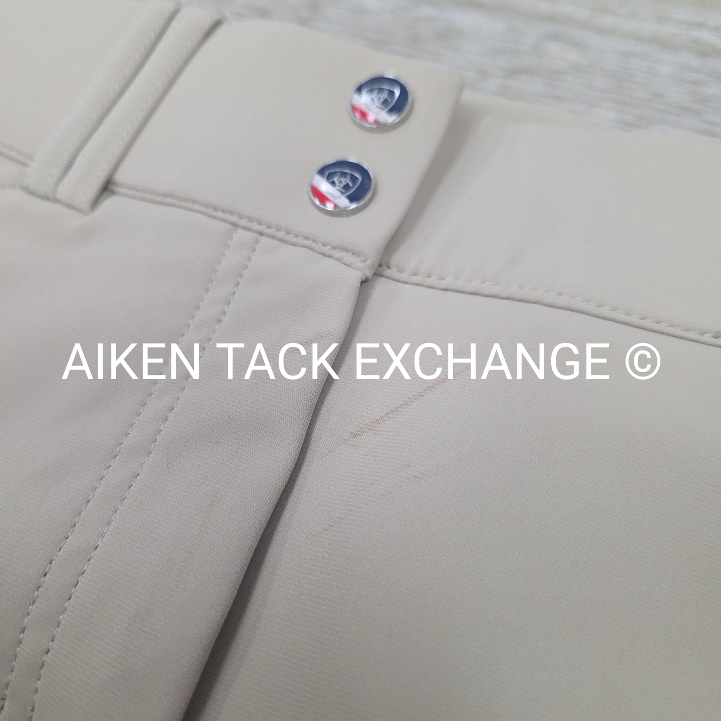Ariat Tri Factor Silicone Grip Knee Patch Breeches, Size 22 R