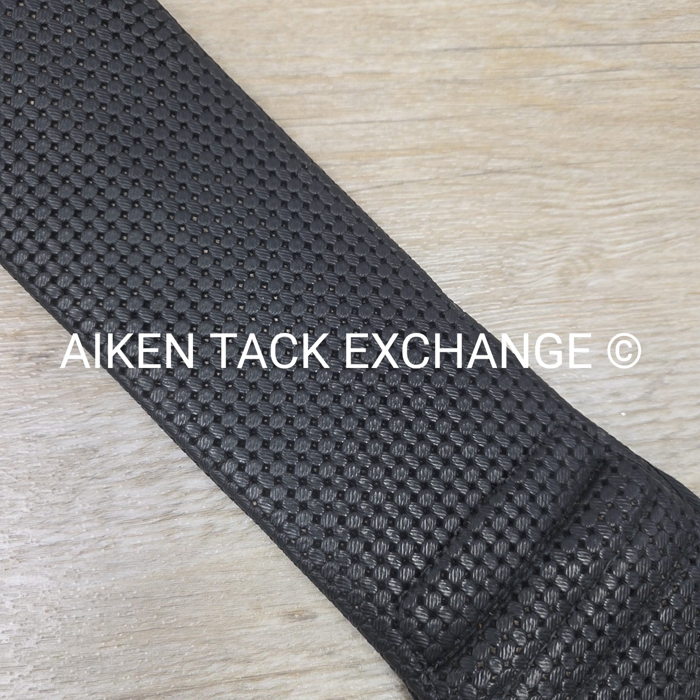 Wintec Short Girth, Black, 26"