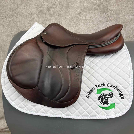 2022 Devoucoux Biarritz S Close Contact Jump Saddle, 17.5" Seat, 2AA Flap, Medium Tree, D3D Panels, Full Buffalo Leather