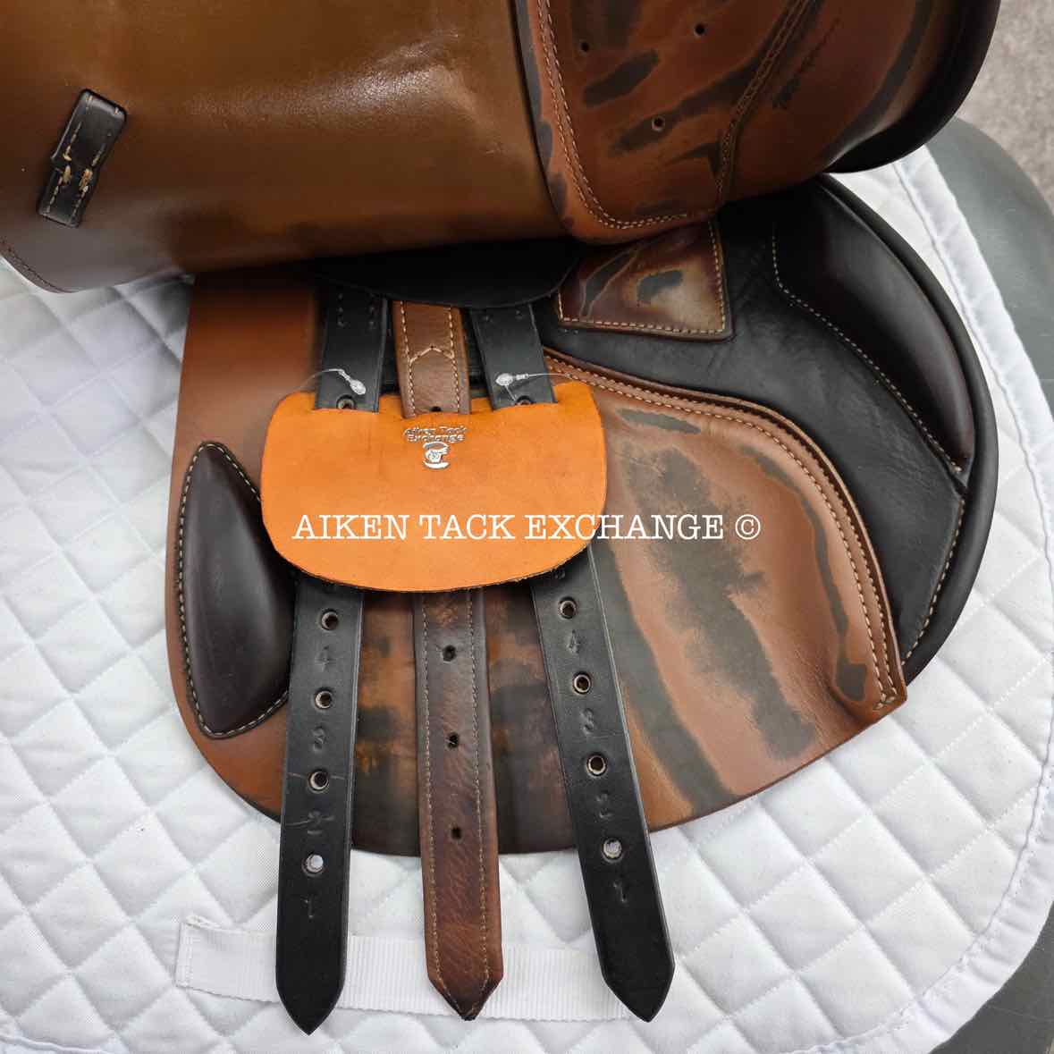 2004 Prestige Nona Garson Elite Close Contact Jump Saddle, 17" Seat, 33 Tree - Medium, Foam Panels