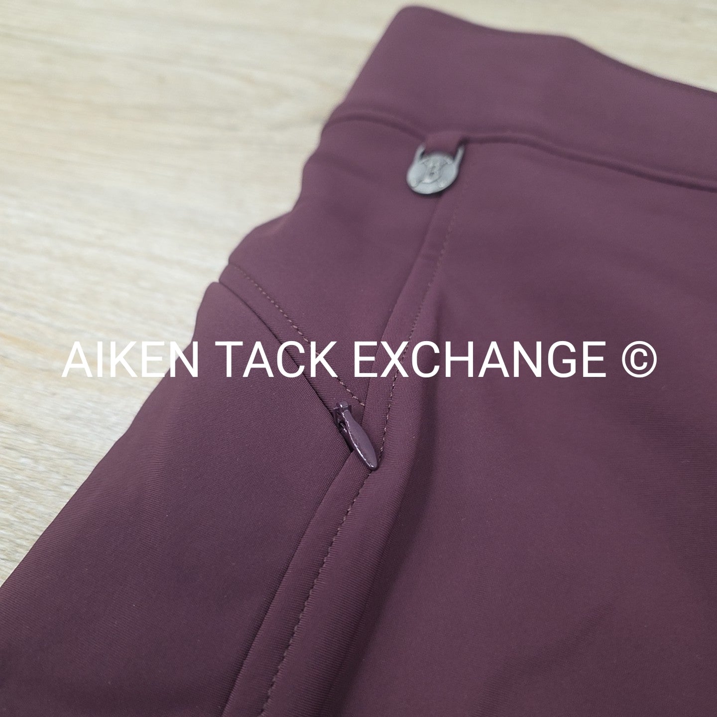 B Vertigo Justine Thermo Silicone Grip Full Seat Breeches, Size 32