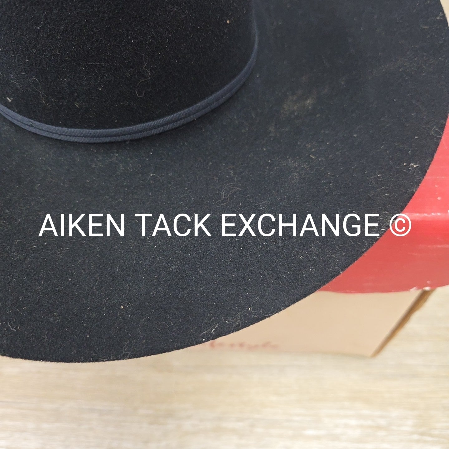 Bailey Felt Western Hat with Hat Jack, Size 7