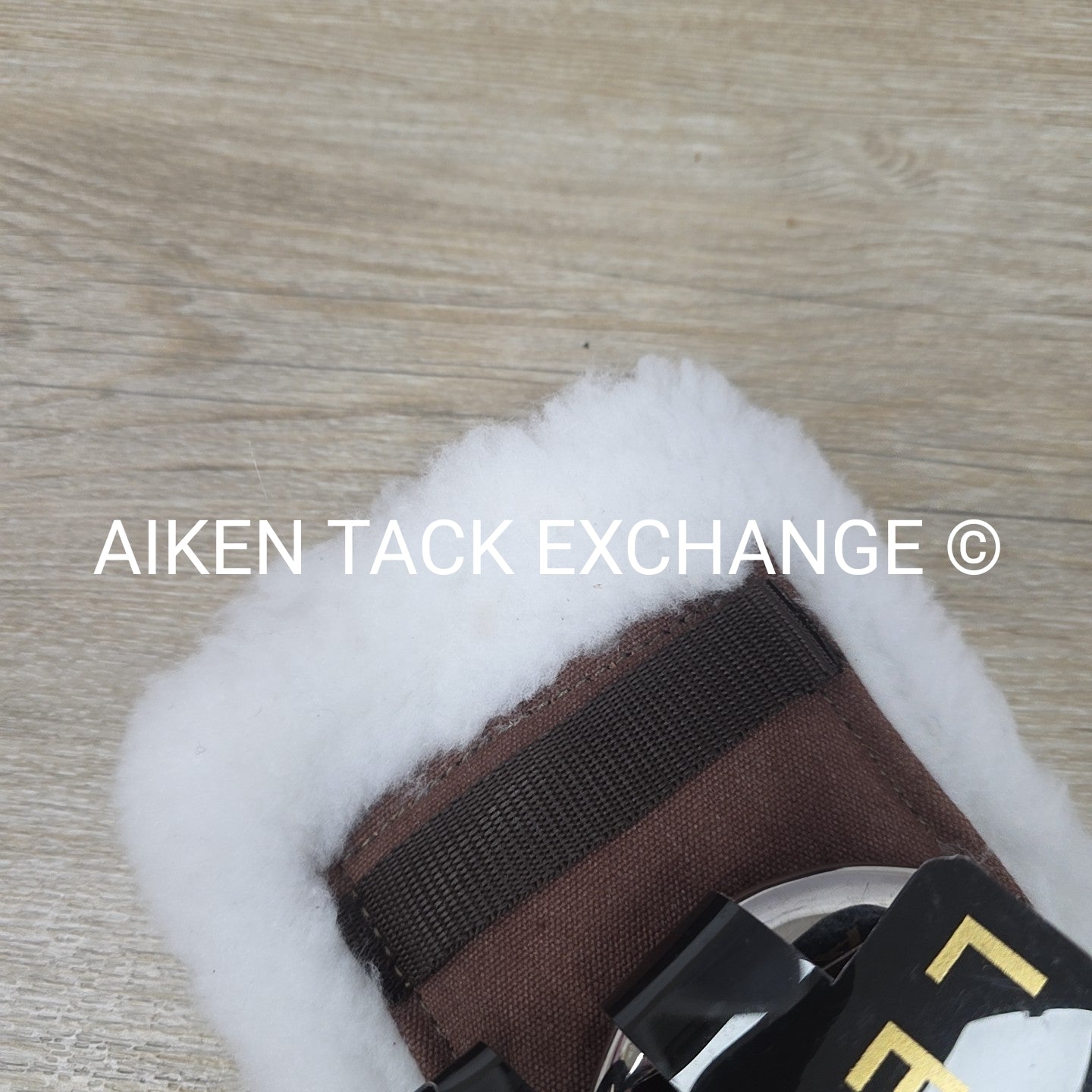 Lettia Memory Foam Western Cinch, Brown, 30"