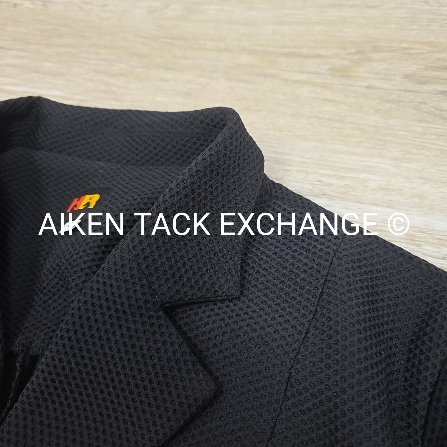 HR Mesh Show Coat, Size 6