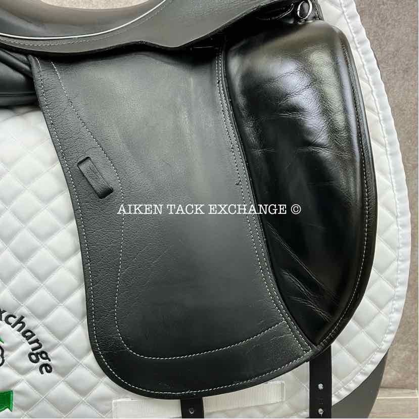 2017 Custom Saddlery Advantage Monoflap Dressage Saddle, 17.5" Seat, Adjustable Tree, Wool Flocked Panels