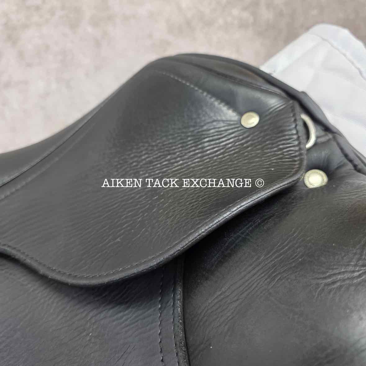 2010 Schleese Wave Dressage Saddle, 16.5" Seat, Adjustable AdapTree, Wool Flocked Panels