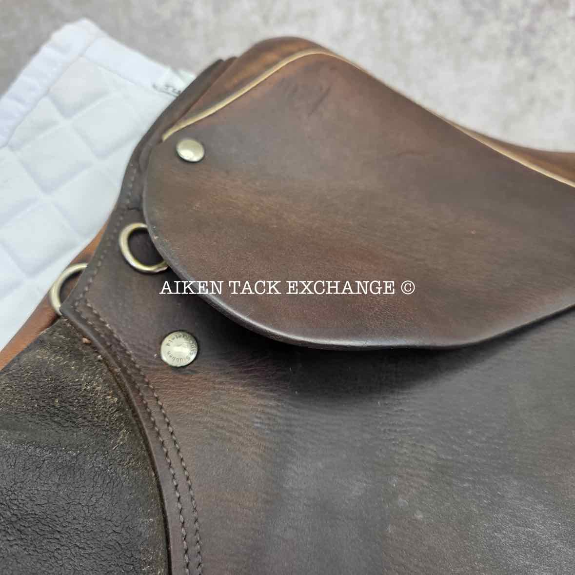 Stubben Siegfried Saddle, 16.5" Seat, 31.5 cm Tree - Wide, Wool Flocked Panels