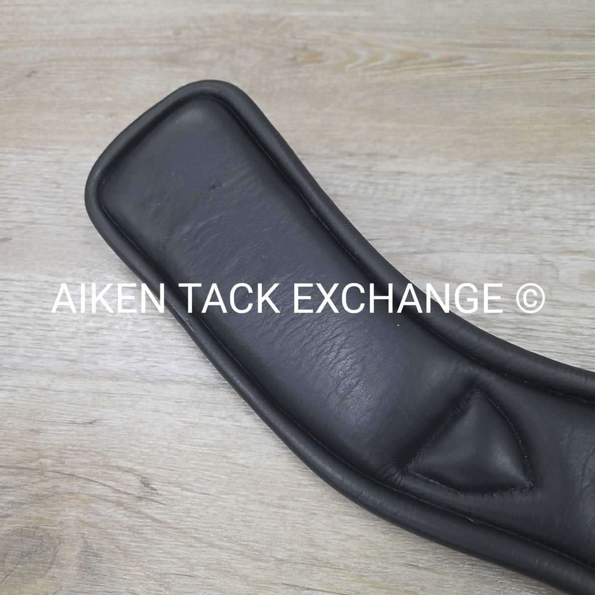 Smith Worthington Contour Dressage Girth 30"
