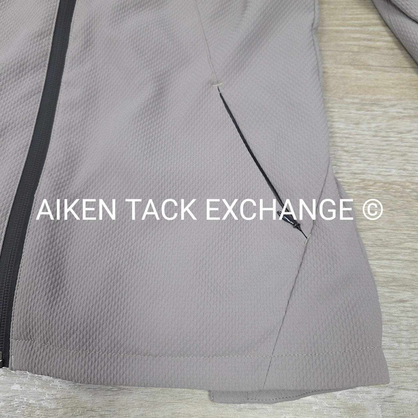 Catago Jacket, Size Medium