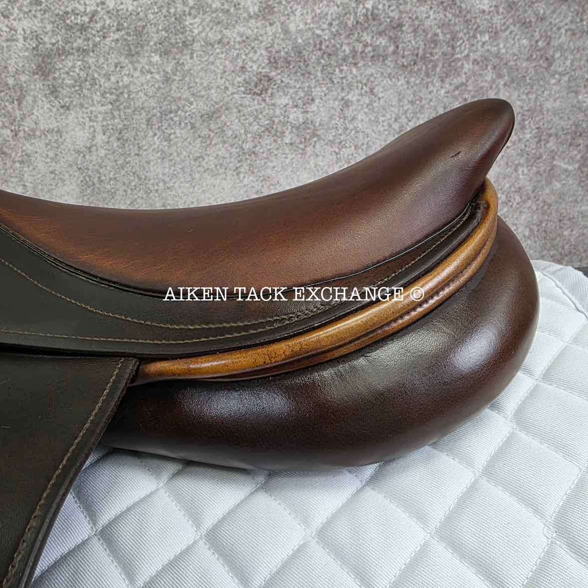 Pessoa Close Contact Saddle, 16.5" Seat, Medium Tree, Foam Panels