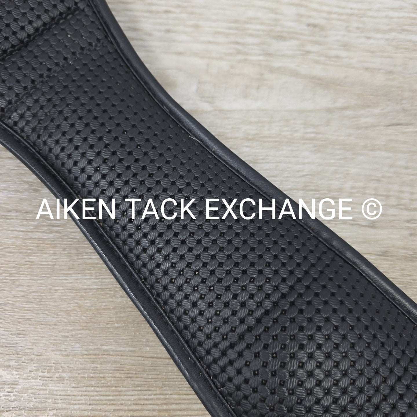 Wintec Chafeless Dressage Girth, Black, 25"