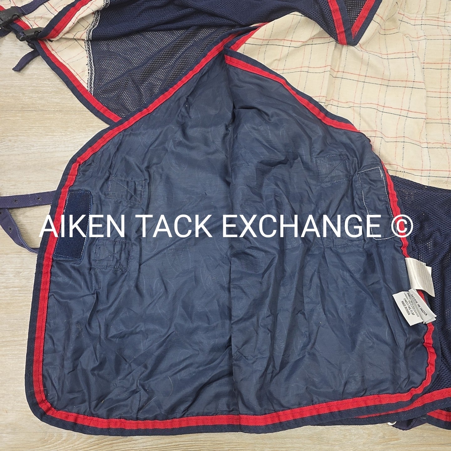 Weatherbeeta Breeze with Surcingle Combo Neck, 85"