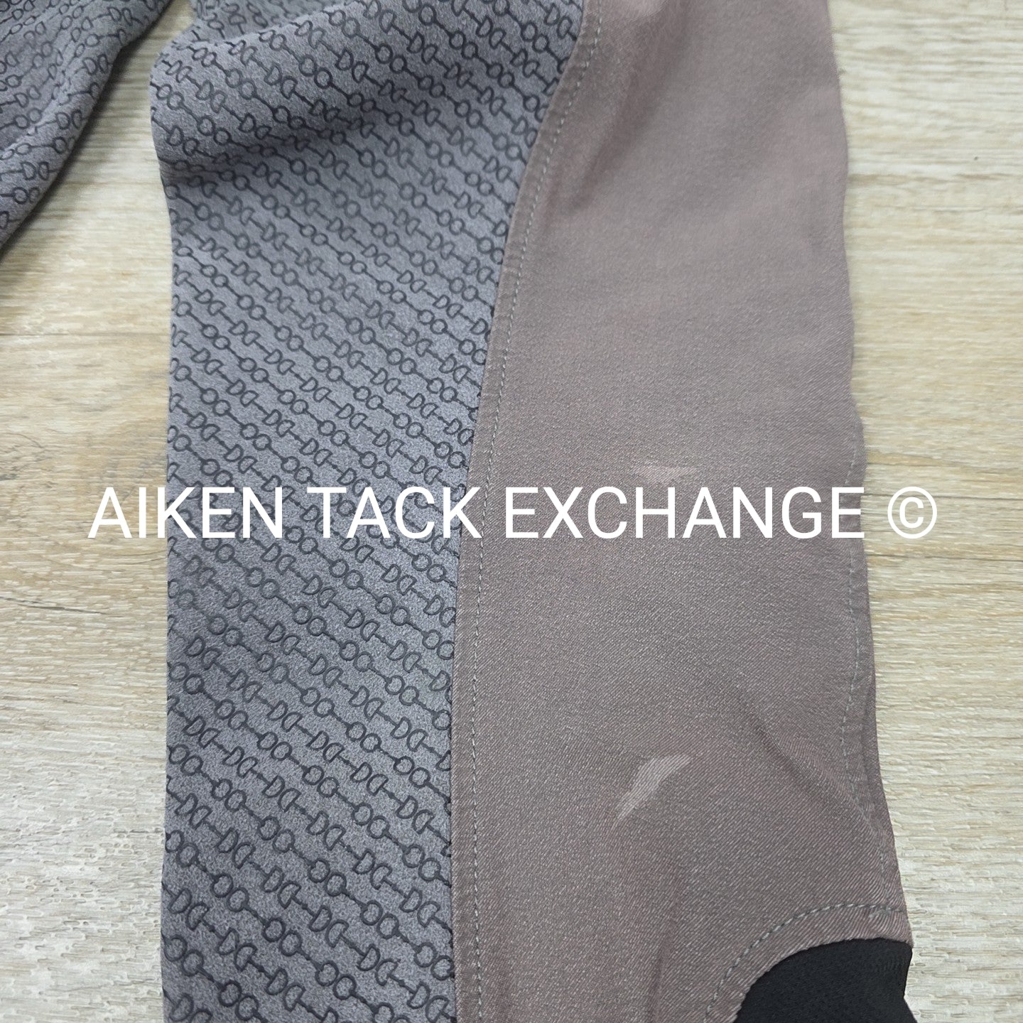 Dover Saddlery Wellesley Silicone Grip Full Seat Breeches, Women's 26