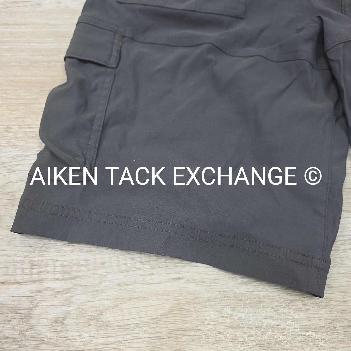 Columbia Men's Hiking Shorts, Size 30