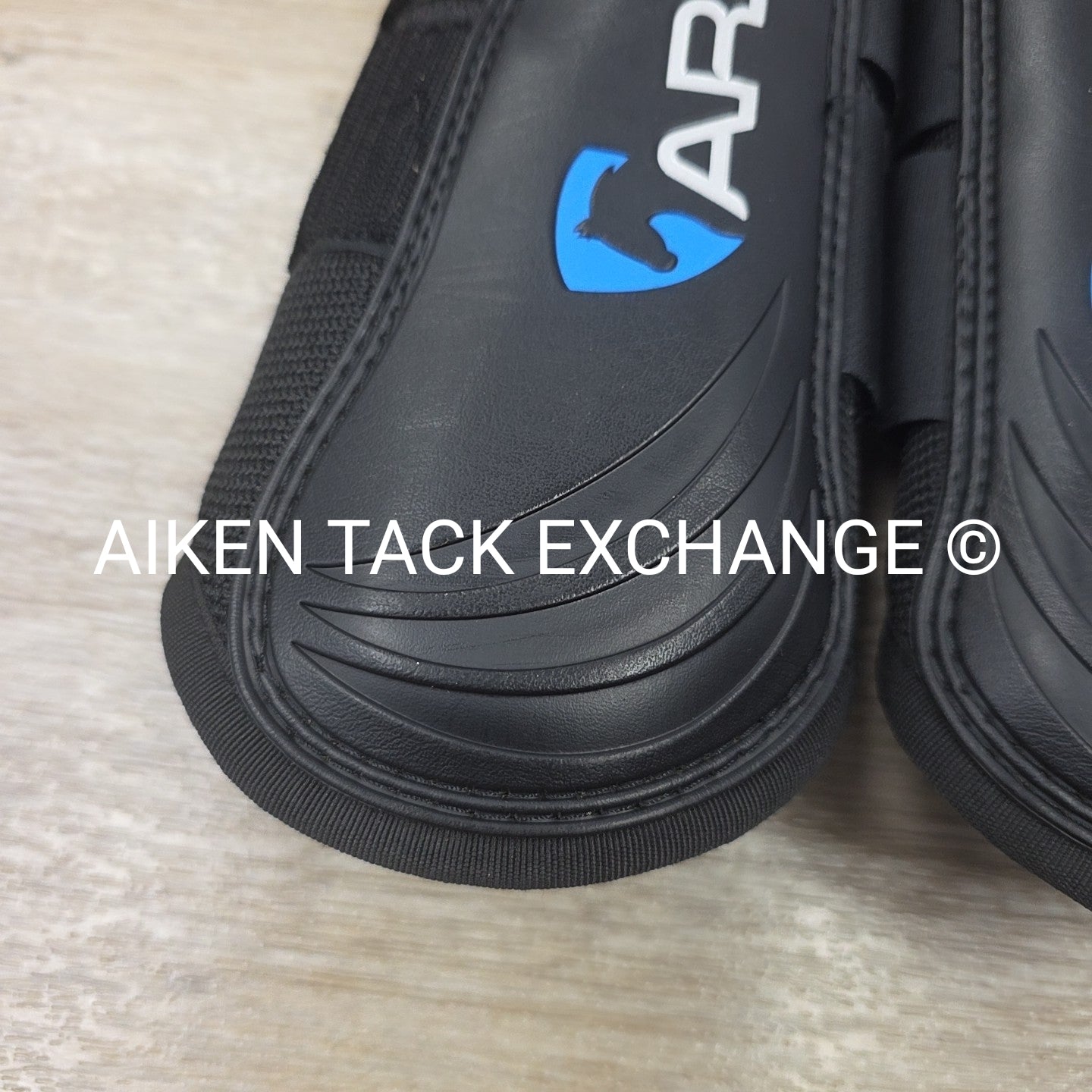 Shires Arma Air Motion Brushing Boots, Size Pony