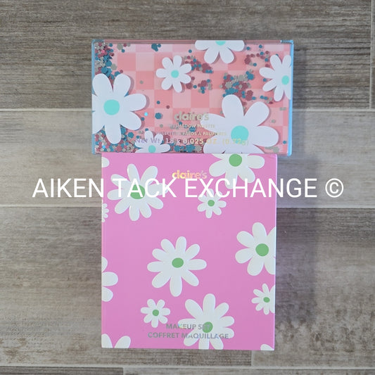 Claire's Makeup Bundle - 1 Eyeshadow Palette, 1 Makeup Kit