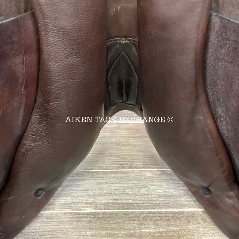 2014 Marcel Toulouse Annice Platinum Genesis Close Contact Jump Saddle, 17.5" Seat, Adjustable Tree, Wool Flocked Panels