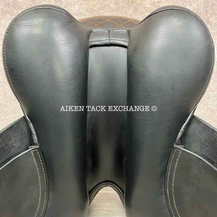 2019 Trilogy Amadeo Elite Dressage Saddle, 18" Seat, Medium Wide Tree, Wool Flocked Panels