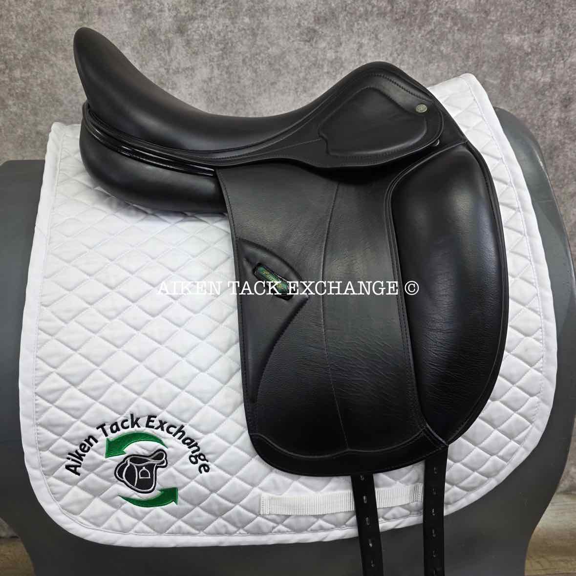 2023 Amerigo Pasubio Pinerolo Dressage Saddle, 18" Seat, Medium Tree, Wool Flocked Panels