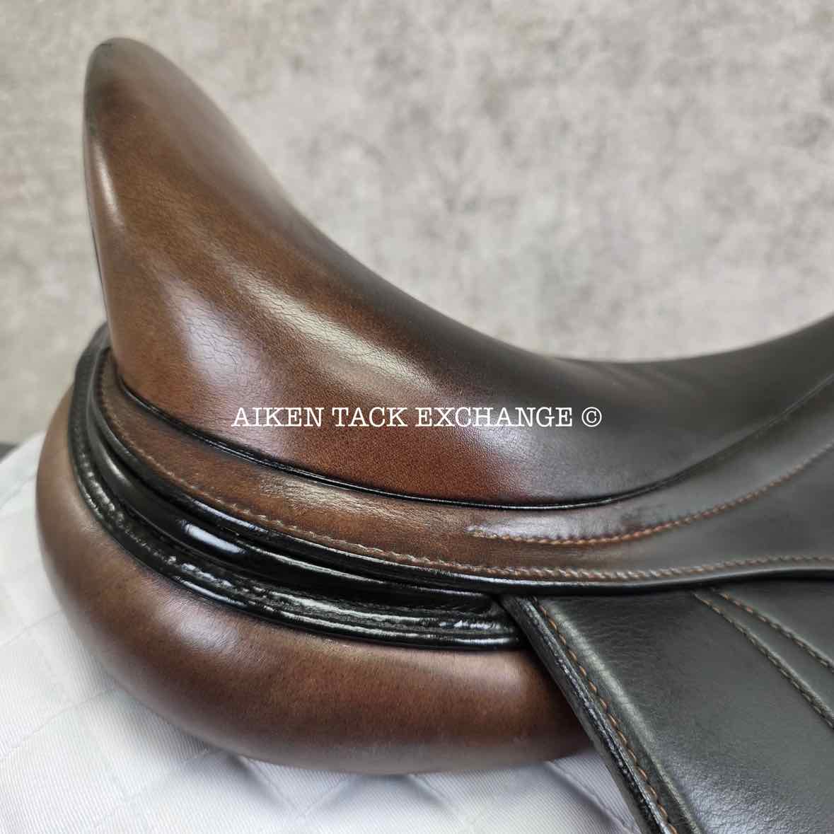 2020 Equipe Viktoria E-Carbon Monoflap Dressage Saddle, 17" Seat, Short Flap, MW/W Tree, Foam Panels
