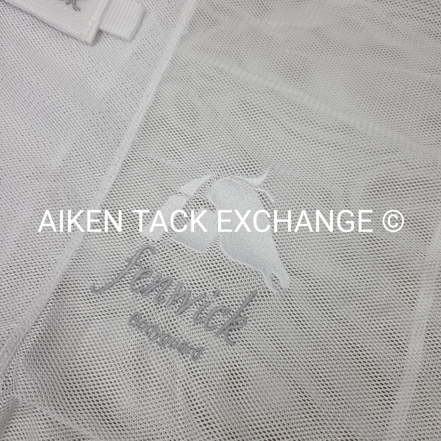 Fenwick Equestrian BodyGuard Mesh Cooler, White (has some marks) 62"