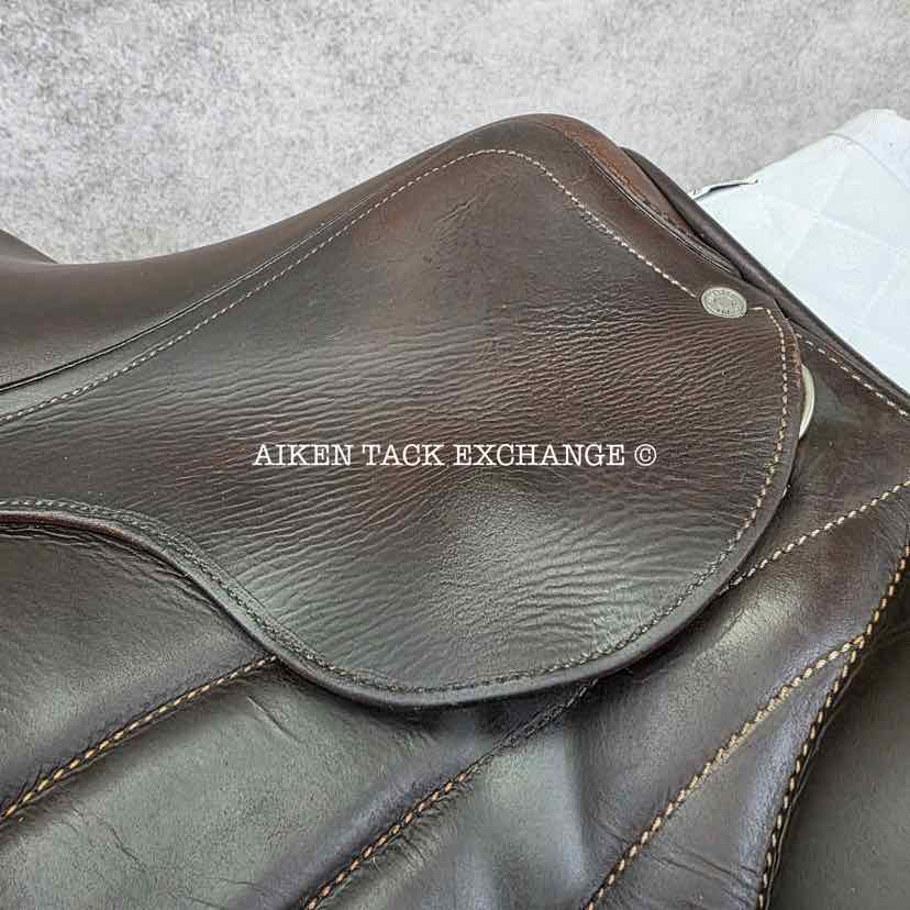 **SOLD** 2018 Antares Contact Monoflap Jump Saddle, 18" Seat, 3AA Flap, Medium Wide Tree, Foam Panels, Full Buffalo Leather