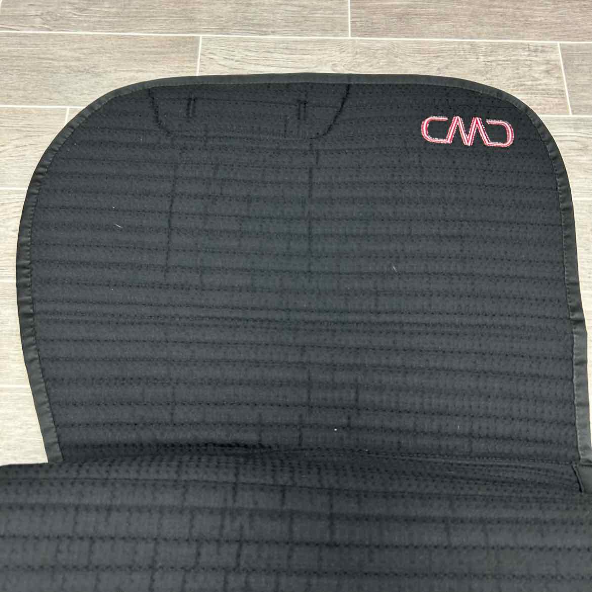 CWD Jumping Saddle Pad with Matching Ear Bonnet, Size Full