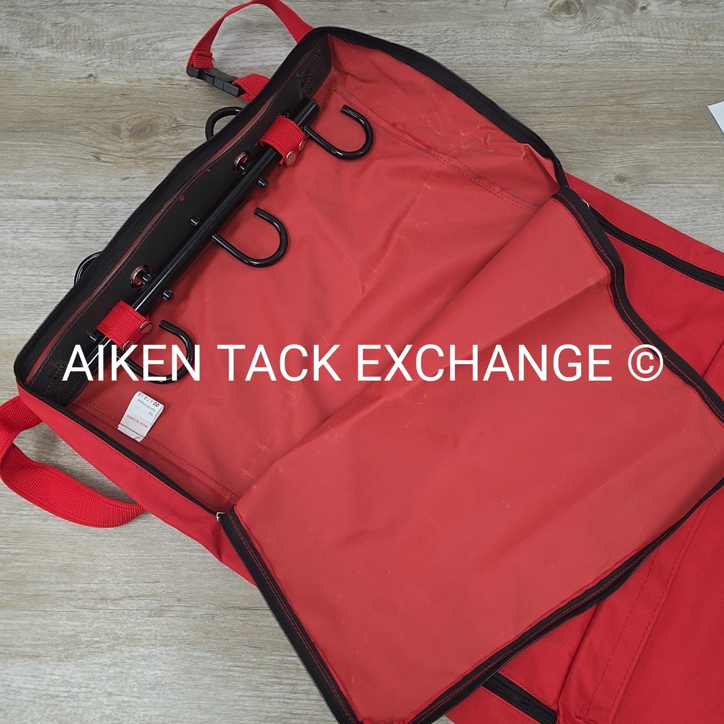 Schneiders 3 Hook Portable Tack Rack