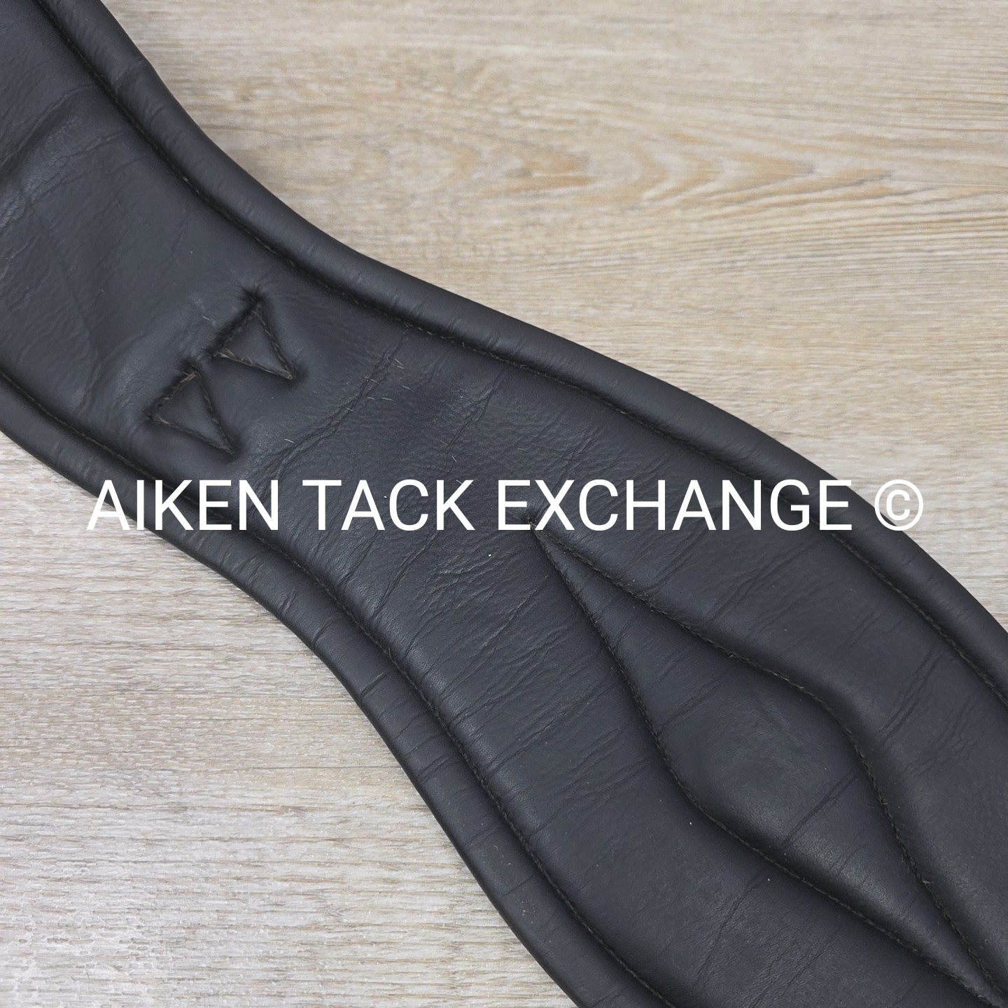 Eponia Contour Dressage Girth, Black, 34"