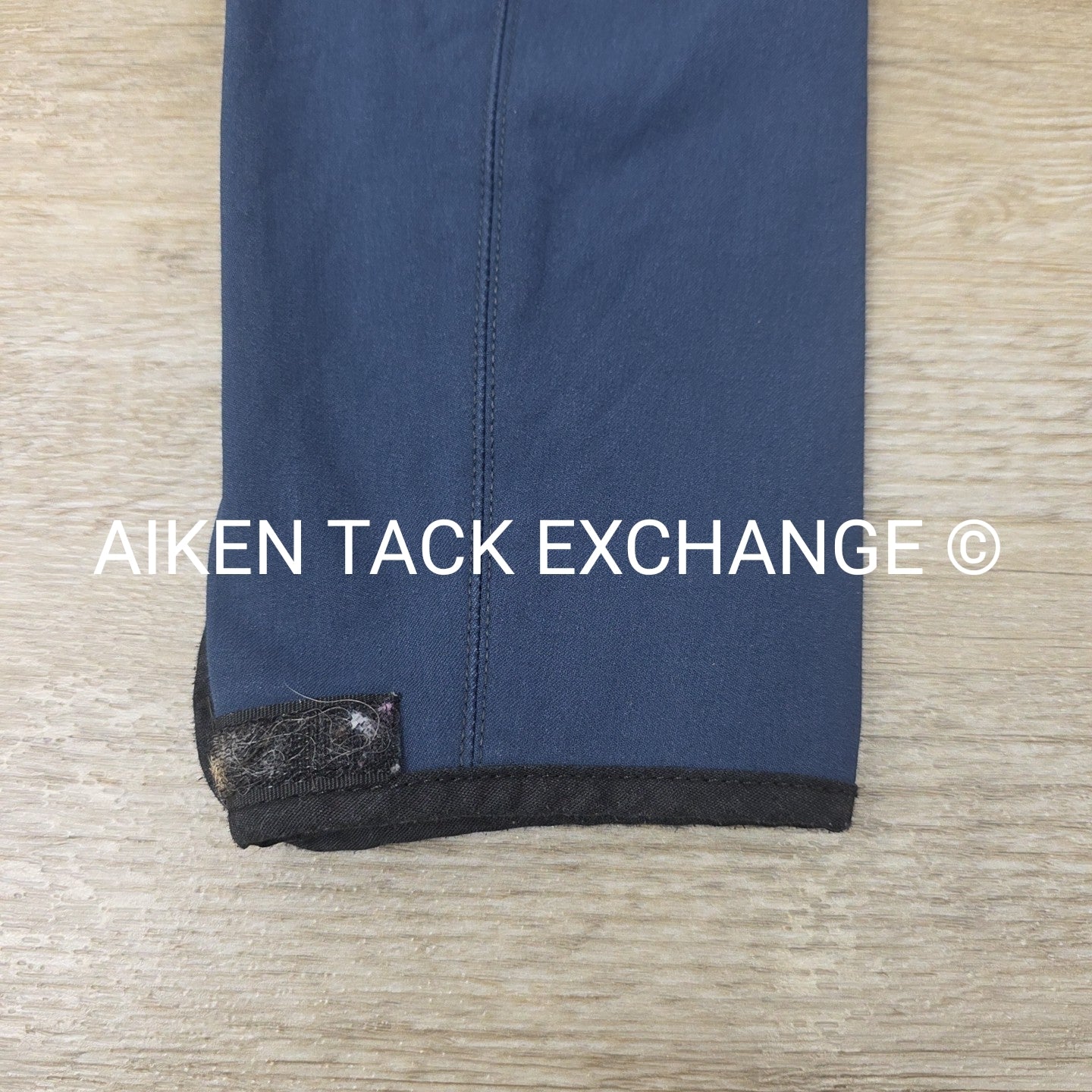 Tailored Sportsman Front Zip Trophy Hunter Knee Patch Breeches, Size 14