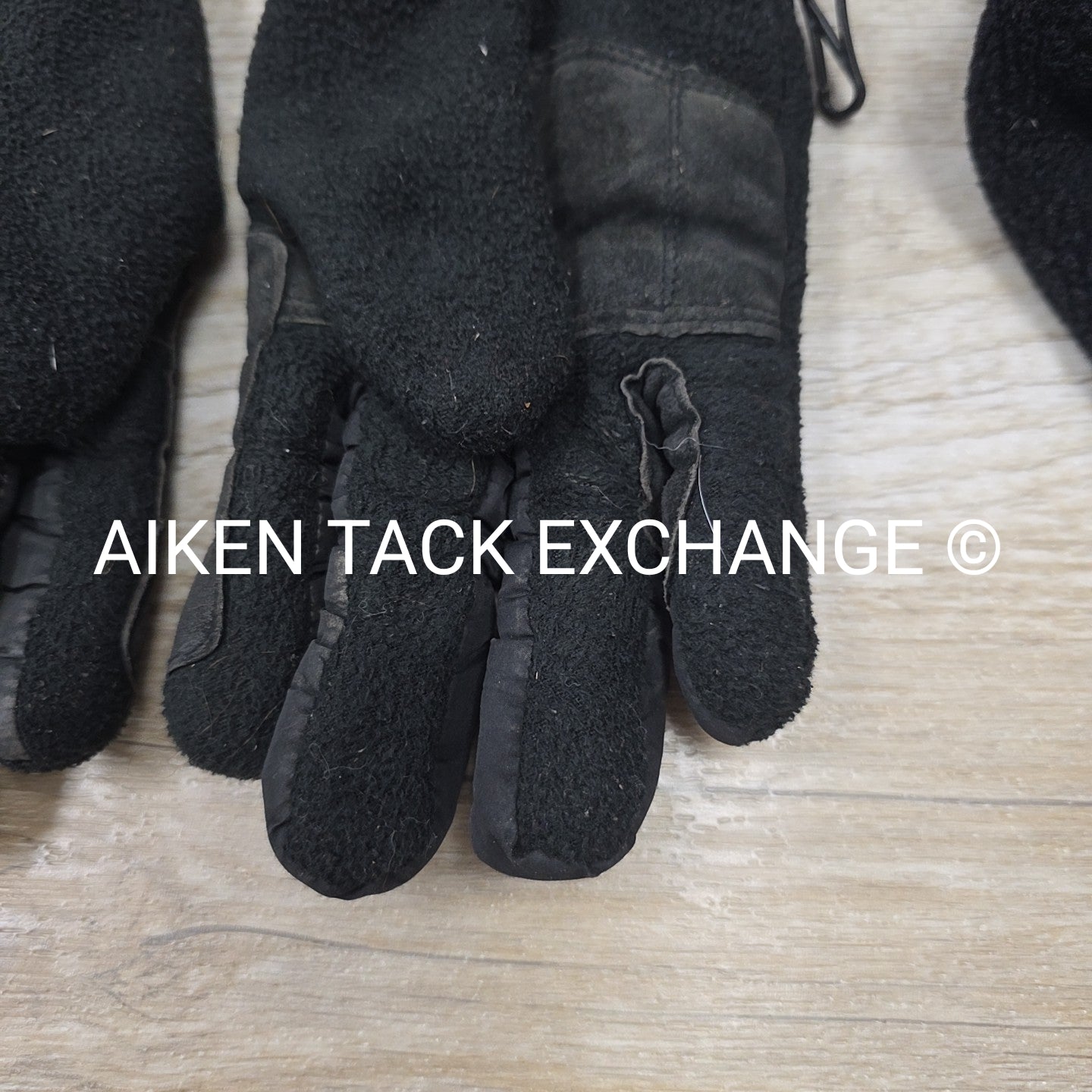 BARGAIN BUNDLE: Ovation Winter Gloves, Size Medium & EQ Winter Helmet Liner